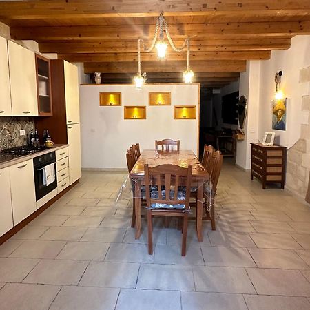 Casa Di Nonna Rosa Bed & Breakfast Canosa di Puglia Exterior foto